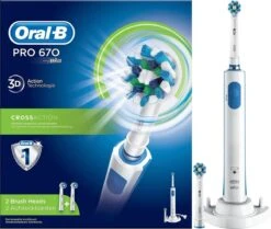 Oral B Oral-B PRO 670 CrossAction - Elektrische Tandenborstel - Met 2 Opzetborstels -SmileBright Goedkope Winkel 1200x1013