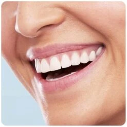 Oral B Oral-B Vitality 100 CrossAction Zwart - Elektrische Tandenborstel -SmileBright Goedkope Winkel 1200x1200 145